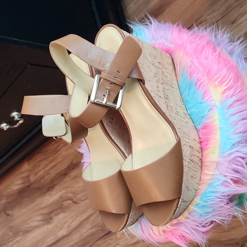 Michael Michael Kors Tan Wedges